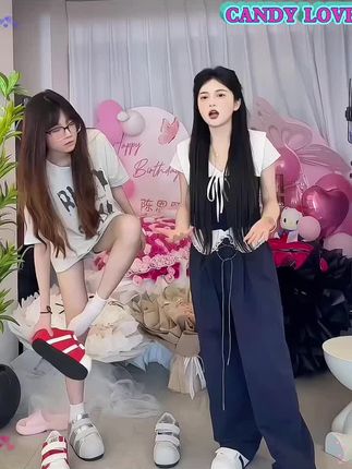 被问爆的Q版贝壳鞋,几乎天天穿!巨可爱巨百搭 !主要它隐形增高!到底是谁不想变高点啊!#贝壳鞋 #Q版泡泡贝壳小板#学生党好物推荐 #潮鞋推荐好看不贵 #宝藏鞋子 @DOU+上热门