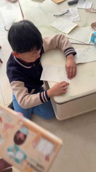 这个作业试卷隐形胶带是有备无患的好东西!提前准备以防万一 #偷拍神兽写作业 #隐形胶带 #儿童胶带 课本试卷撕坏了都可以用