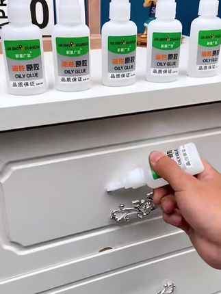 #创作灵感 超强粘力油性胶水,瓷砖,壁纸,家具,鞋,石材,地板,玻璃,金属,塑料,玩具,五金,木头等等都能粘!