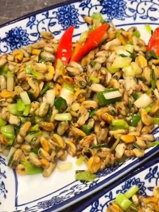 薄壳米海瓜子 广东潮汕地方特色美食,薄壳米海瓜子,炒饭,炒葱,煲汤都好吃。#下饭菜 #地方特色美食 #美食制作分享