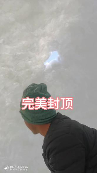 再次完工一个雪屋#雪屋建筑#户外露营