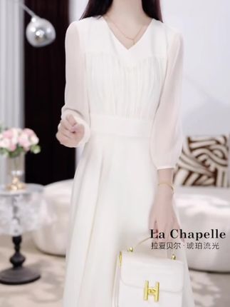 #法式设计感纯色时尚显瘦松紧腰轻奢长裙