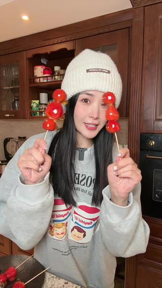 兄弟们儿就说我厉不厉害!想吃糖葫芦的🙋#冰糖葫芦 #在家做冰糖葫芦 #美食分享 #翰林小团子 #自己动手丰衣足食 @DOU+小助手