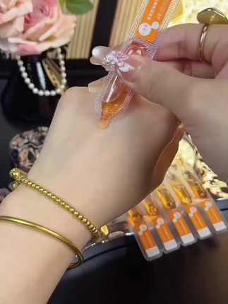 8.92 复制打开抖音,看看【一只小锦儿的作品】# 虾青素精华液 # 提亮肤色改善暗沉 # 护肤 ...@美美的天空个人护理旗舰店