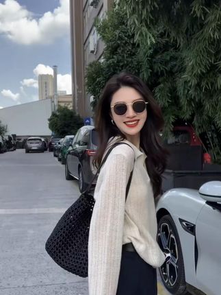 #简约搭配 #秋季穿搭 #气质穿搭 #舒服柔软