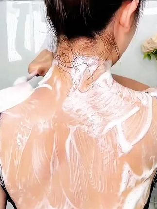 身上有痘痘的,皮肤爱出油用硫磺液体皂#液体硫磺皂 #液体硫磺皂沐浴露 #液体硫磺皂三合一 #液体硫磺皂推荐 #祛痘沐浴露