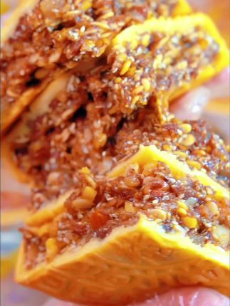 黑椒牛肉你吃过吗?喜欢吃吗?#月饼🥮 #妈呀太香了 #黑椒牛肉月饼#想吃的来吧