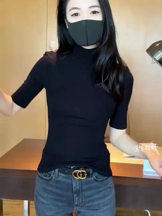 #内搭外穿都好看 #显瘦穿搭 #打底衫 #穿衣显瘦 #休闲减龄穿搭