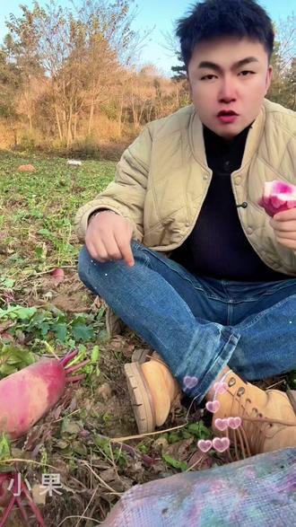 昨天晚上风少爷让你上台
你怎么没有上去?#卡妈 #露露 #风少爷ak