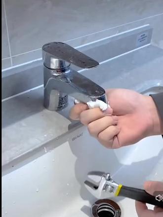 水龙头起泡器扳手厨房洗菜盆面盆出水嘴过滤网拆卸工具专用拧松器#水龙头小妙招 #水龙头起泡器