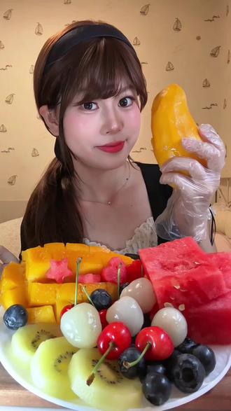 夏日水果局🍉🥭🥝🍒🫐 #真实生活分享计划 #沉浸式吃瓜 #美食主播 #甜系水果 #美食趣胃计划