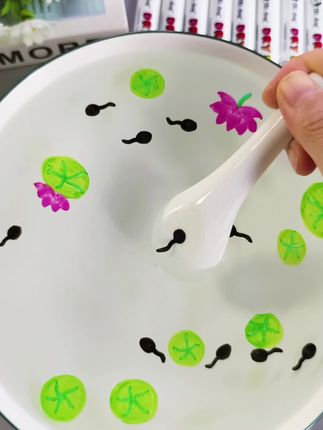 神奇的水上漂浮画, 写字画画都能漂起来玩,还能做画笔涂色 #漂浮笔 #水上漂浮画 #亲子手工 #一起学画画