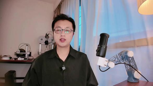 blender悬臂支架制作第一期。从需求出发,利用工具(无论AI工具还是其他)学会把自己的想法变成现实,来解决需求,是最有成就感的。
blender教学第一期-悬臂镂空结构设计。
知识点总结:
1.blender中设置单位(这个如果未设置影响不大,只是更直观的帮助我们去做3D打印物品的制作)
2.blender中的操作:删除-X键,环切-crtl+r(cmd⌘+r),裁刀-k键,移动-G键,滑动边线-GG键
3.修改器:细分修改器-把面数变多,精简修改器-把面数变少,Tissue-镂空结构制作(很强大的开源插件)
最重要的还是思路,工具可以通过练习变得熟练。#建模制作教程 #3d打印 #3d建模 #blender#悬臂支架