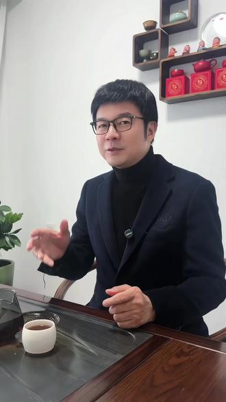 宾哥商亲会走进温州信阳商会
强强联合,共创美好👍🏻👍🏻👍🏻