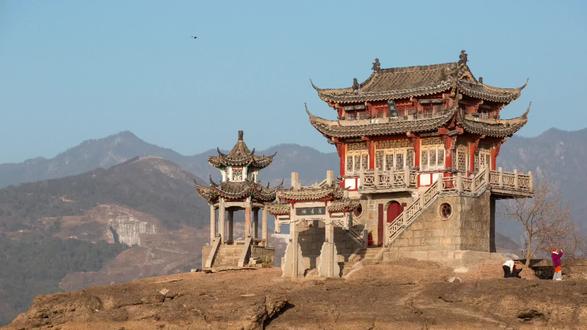 枯水湖光里的千年回响