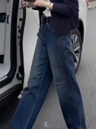 #窄版直筒阔腿裤 #秋季新款 #高腰显瘦牛仔裤 #洋气又减龄