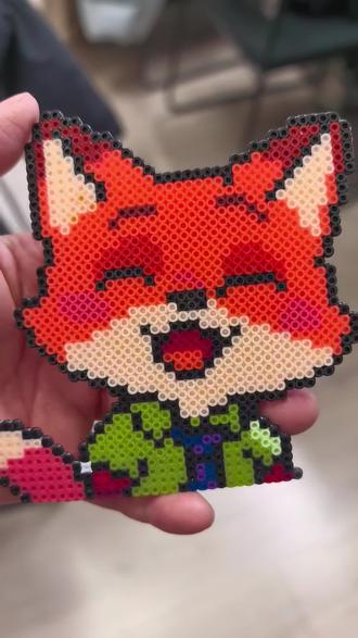 包头拼豆店。没有高低度,色泽艳丽。毛巾烫 我在拼豆,你在干嘛?#毛巾烫 #拼豆店