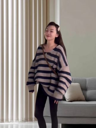#简约穿搭 #穿搭 #韩系穿搭 #慵懒风穿搭 #条纹控 @DOU+上热门