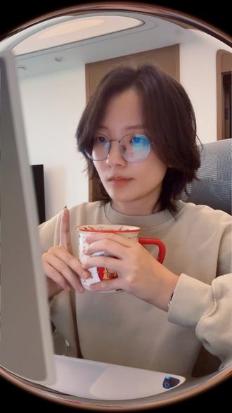 3个实用摸鱼技巧手把手教学❗真·职场干货 建议先收藏,节后上班实战...
提前祝大家新年快乐~
00:19 隐形阅读器-reader
00:36 隐形阅读器教程
00:50 假弹窗广告-picview+画中画模式
01:05 假弹窗广告教程
01:40 体面离场小道具-fakeupdate
01:54 最后!
#上班摸鱼必备 #职场必备 #涨知识 #数码科技 #上班摸鱼