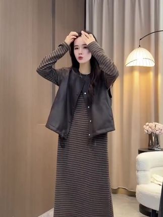 2025秋季新款时尚显瘦气质网红高档洋气女马甲长裙宽松大码两件套#穿搭 #高级感穿搭 #秋冬穿搭 #优雅气质 #减龄气质