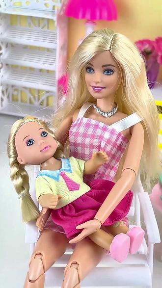 芭比小娃打针哭 #芭比娃娃 #玩具视频 #亲子互动 #女孩玩具 #芭比公主