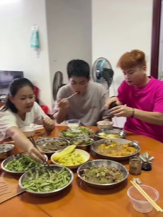 秘制豆豉酱,够味更够香·老坛豆豉+鲜辣,这口酱太下饭·豆豉与辣椒的灵魂碰撞,香到舔盘·家常豆豉辣酱,拌啥都好吃!#辣椒酱 #好物推荐🔥 @新仔夫妇