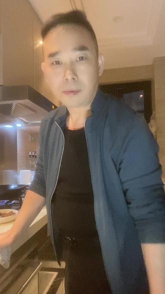 祝所有女神们,节日快乐