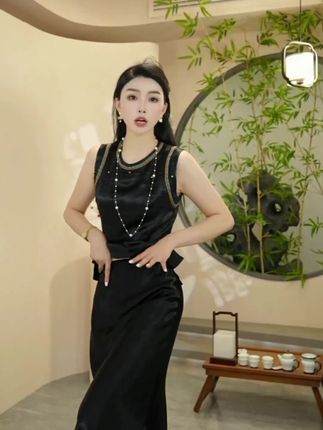 裙子太高级啦,凹凸有致  面料不会邹#穿搭 #高级感穿搭 #裙子 #国风古韵 #女生