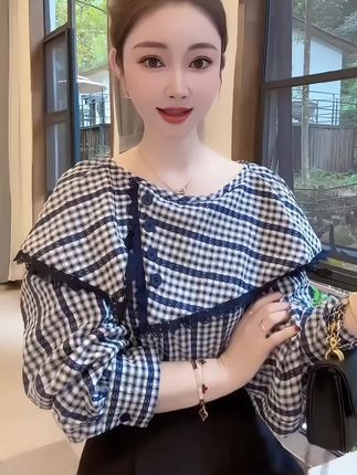 #轻松解锁秋季穿搭 #秋季新品 #衬衫穿搭 #条纹衬衫 #大码女装