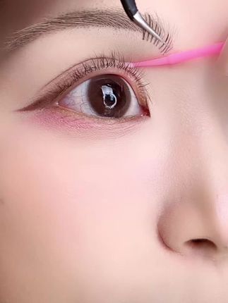 不用一分钟就能贴好的假睫毛,自然仿真妈生感的一款睫毛#化妆 #眼妆 #美妆 #睫毛 #网红睫毛