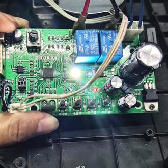 翻板门电机通用主板电子加锁功能设置方法及遇阻反弹调节方法 通用主板电子加锁功能设置方法及遇阻反弹调节方法