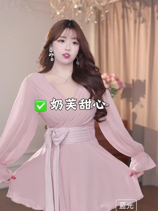 肉肉怡【奶芙甜心】#穿搭 #时尚穿搭 #连衣裙 #谁穿谁好看系列
