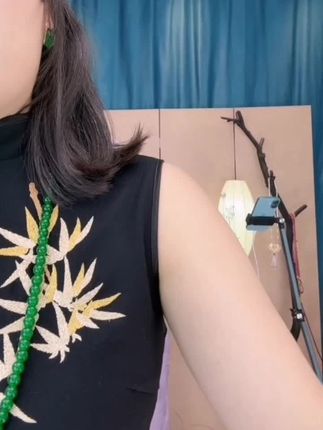 LHMknk1画报夫人原创自制高级新中式刺绣弹力西装旗袍 尊为金竹#新中式穿搭 #改良旗袍 #改良旗袍连衣裙 #气质女神 #旗袍