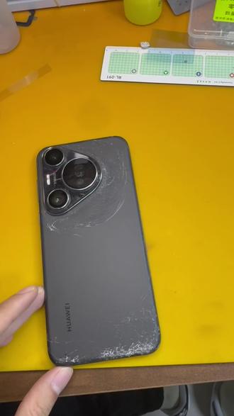 #手机数码 #华为后盖更换 p70pro后盖更换,150搞定🤝感谢粉丝支持。