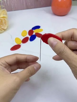 #好物推荐 #实用好物 #穿针 用它穿针一秒搞定,爱了