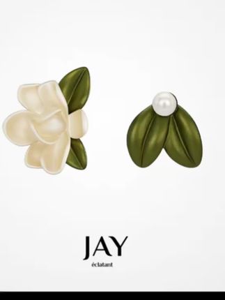 Jay 合金耳饰 栀子花耳钉女2025年新款爆款小众设计感不对称耳环