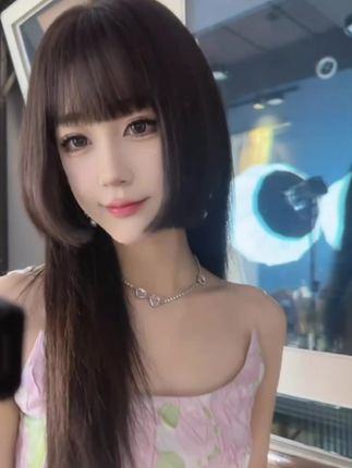 甜酷风姐妹们,快来看看公主切呀女孩子们一定要来尝试一次公主切#显脸小显脸小#辣妹#公主切#可甜可酷可温柔