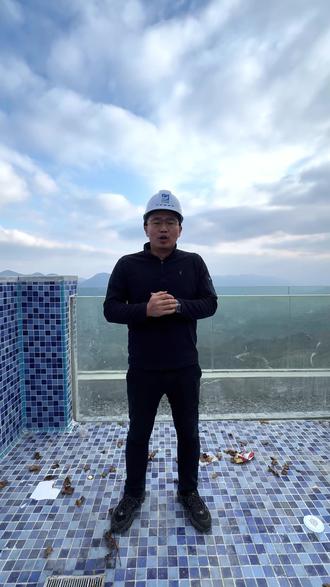 多问一份【泳池造价】不吃亏!免费测算,出整套方案! 免费上门测量 + 全套泳池设计图 + 造价清单
#悬崖泳池 #无边际泳池造价 #民宿泳池设计 #民宿泳池建造 #民宿泳池定制