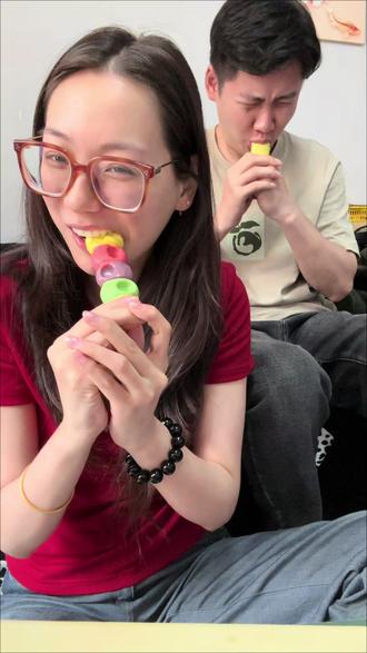 耐嚼的果味嚼嚼乐,感觉可以嚼一天 #嚼嚼乐 #糖果玩具 #get我的同款快乐 #超有梗的礼物#嚼嚼乐糖果