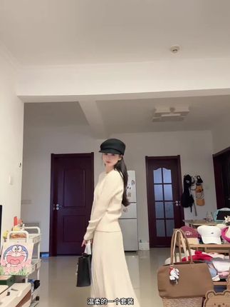 韩系早秋穿搭灰色针织衫百褶半身裙一整套女高级感时尚两件套装#韩系穿搭 #针织衫百褶裙 #高级感穿搭 #时尚两件套 #夏季新款