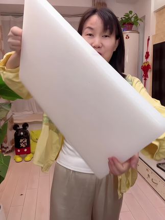 加厚实心食品级PE材质的菜板,能砍又能剁,不发霉还不会开裂,关键价格好低好低#食品级菜板 #PE菜板 #不发霉菜板 #不开裂菜板 #厨房好物