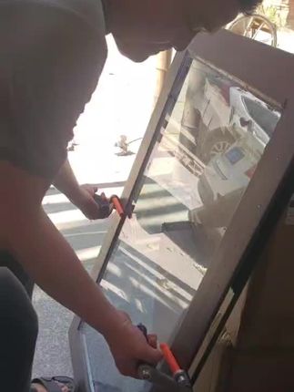 抬玻璃上下楼搬运夹子 两个一起使用效果更好