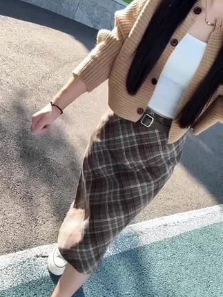 人生没有最好的年龄,只有最好的心态,争不过岁月,跑不过时间,唯有以自己喜欢的方式过好每一个日出日落。