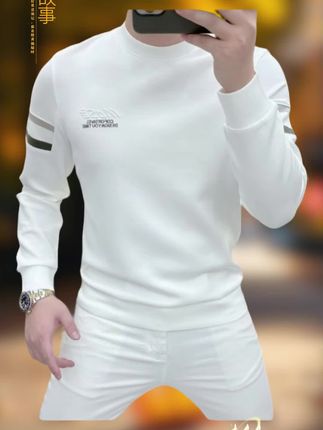 #男生穿搭 #打底衫 #卫衣 #品质男装 #春秋穿搭