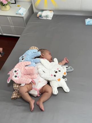 婴儿安抚手掌哄睡神宝宝躺睡哄娃自主入睡搂睡觉二月闹拍打手偶#哄睡系列 #拍打手偶 #安抚手掌