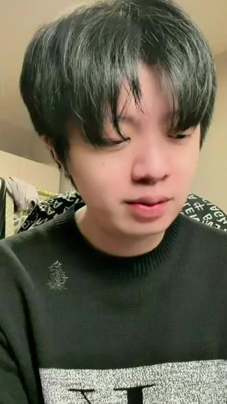 空花阳焰,假里寻真。
把时间♾️延长也许一切都没有意义。但在有限的生命,我们一定会找到自己的主线任务。
随着心走,寻找自己的意义。
又是寻找意义新的一年!
#姜云升 #姜云升直播 #姜云升yyds #新年祝福 #我的追星日记