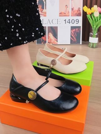 #女鞋穿搭 #时尚美鞋 #你鞋真好看 #时尚气质穿搭 #新款女鞋