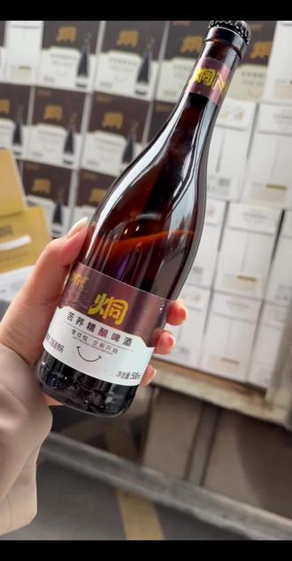 李桐啤酒到货啦,想买的老板们来佳沃水果购买