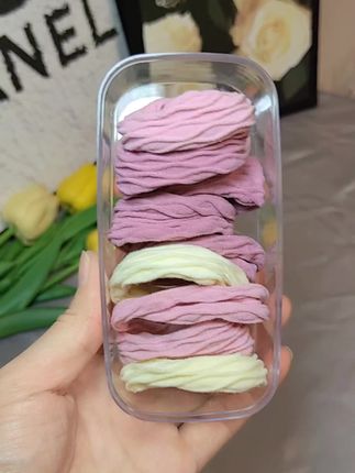 收到了新买的头绳,弹力大回弹力好,时尚减龄还百搭,真的好爱#头饰发饰 #发绳 #买它 #强烈推荐