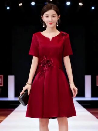 喜妈妈参加婚宴晚礼服高贵轻奢小众高端喜婆婆遮肚子显瘦中长裙夏#时尚穿搭 #洋气穿搭#气质穿搭#连衣裙#礼服裙